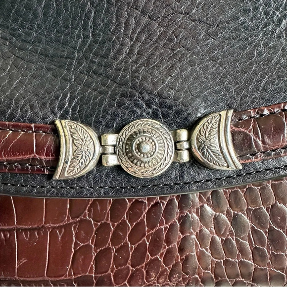 Brighton Leather WOC Black Faux Crocodile Cross Body Adjustable Strap Pockets - Picture 4 of 14